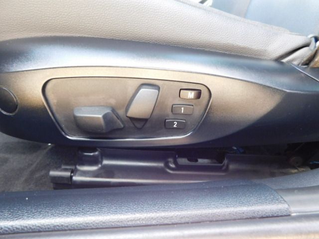 Used 2011 BMW 335d Sedan RWD image 10
