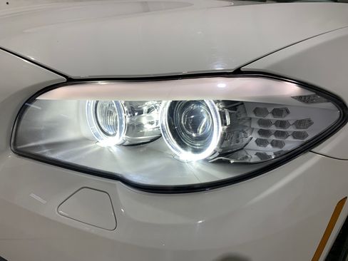 Used 2013 BMW 535i xDrive image 20