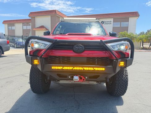 Used 2021 Toyota 4Runner 4WD Venture image 15