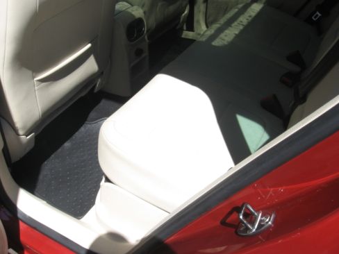 Used 2011 Volkswagen Tiguan 4Motion AWD/4WD image 7