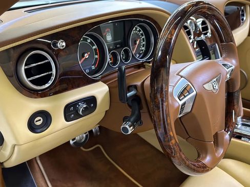 Used 2012 Bentley Continental GTC Convertible AWD/4WD image 13