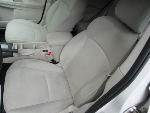 Used 2013 Subaru XV Crosstrek 2.0i Premium AWD/4WD image 12