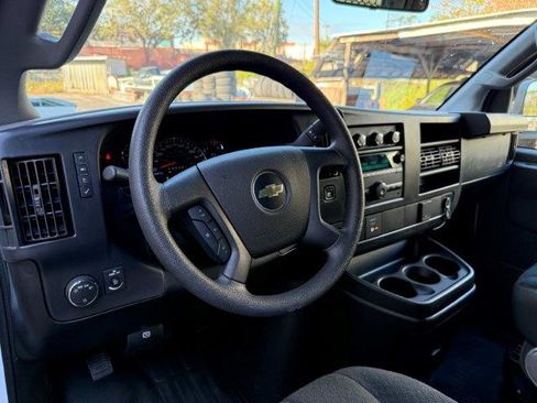 Used 2024 Chevrolet Express 2500 image 12