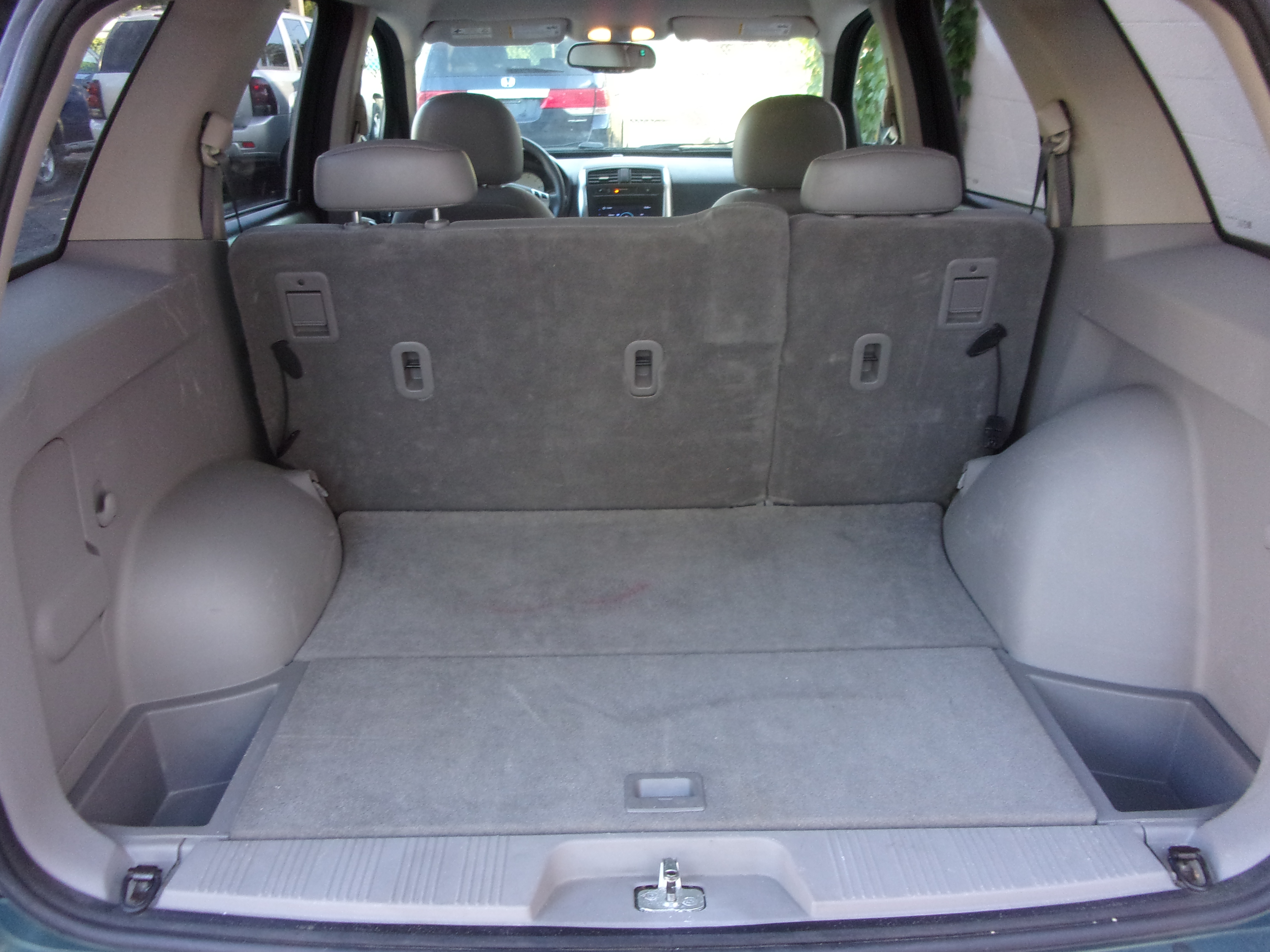 Used 2006 Saturn Vue 2WD image 10