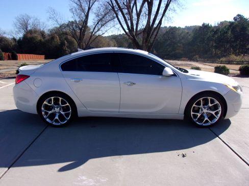 Used 2012 Buick Regal GS image 6