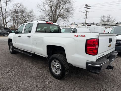 Used 2018 Chevrolet Silverado 2500 image 3