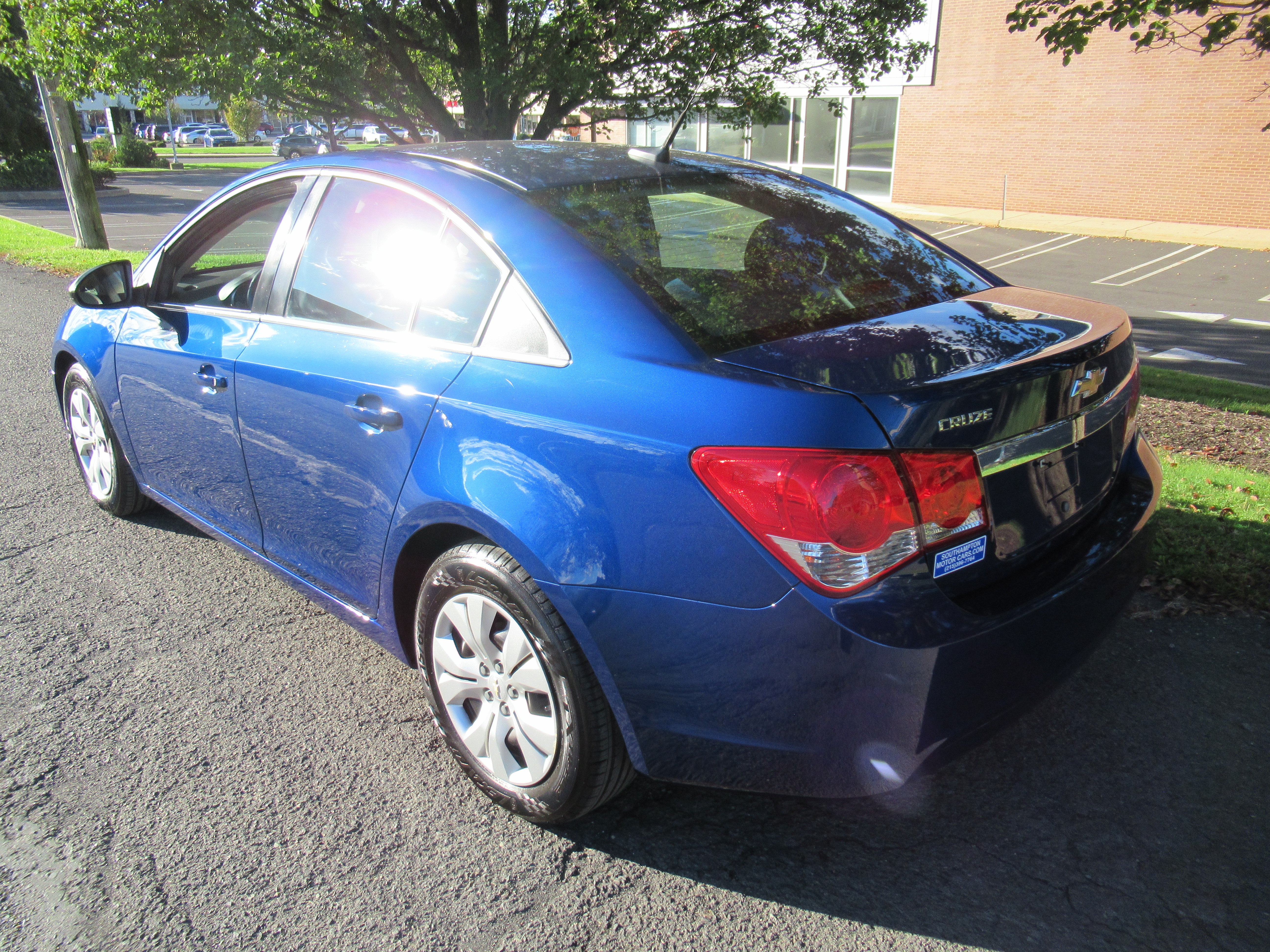 Used 2012 Chevrolet Cruze LS FWD image 6