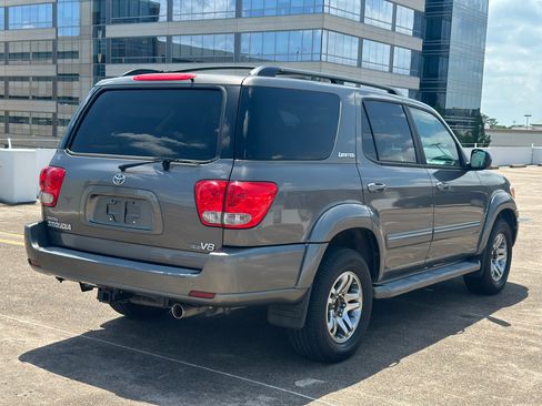 Used 2006 Toyota Sequoia Limited image 6