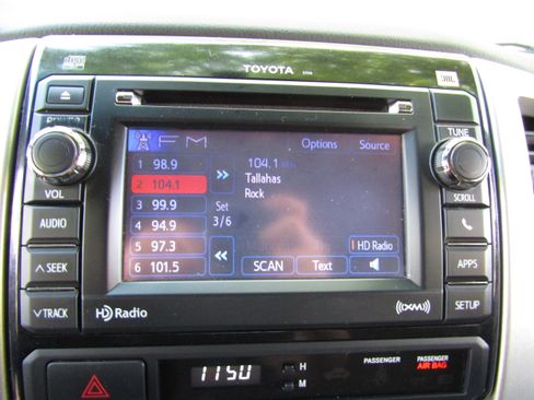 Used 2013 Toyota Tacoma 4x4 Double Cab TRD Off Road image 15