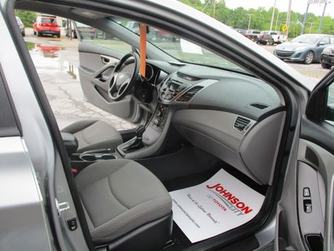Used 2014 Hyundai Elantra SEL w/ Convenience Package FWD image 20