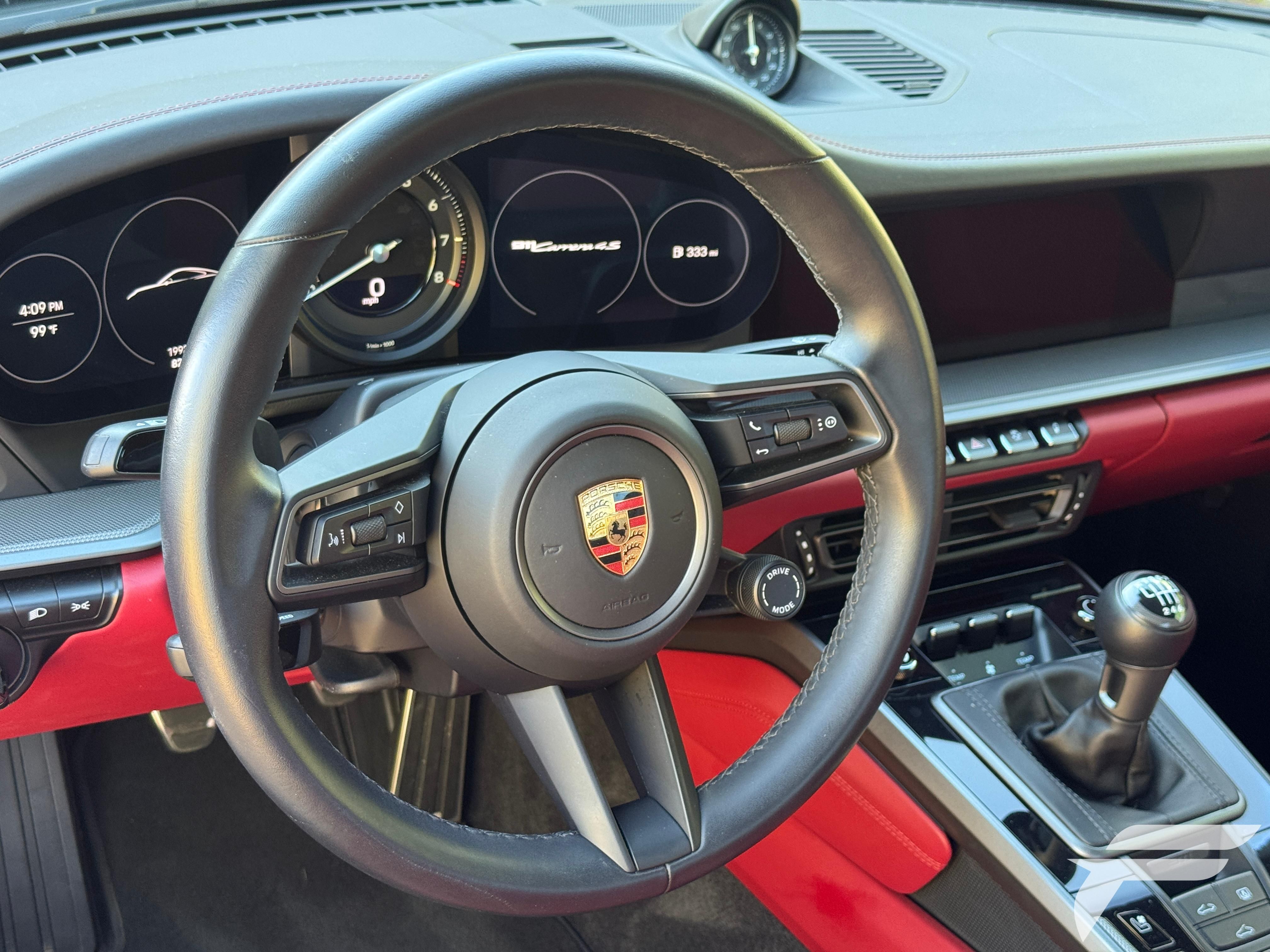 Used 2024 Porsche 911 Coupe AWD/4WD image 31