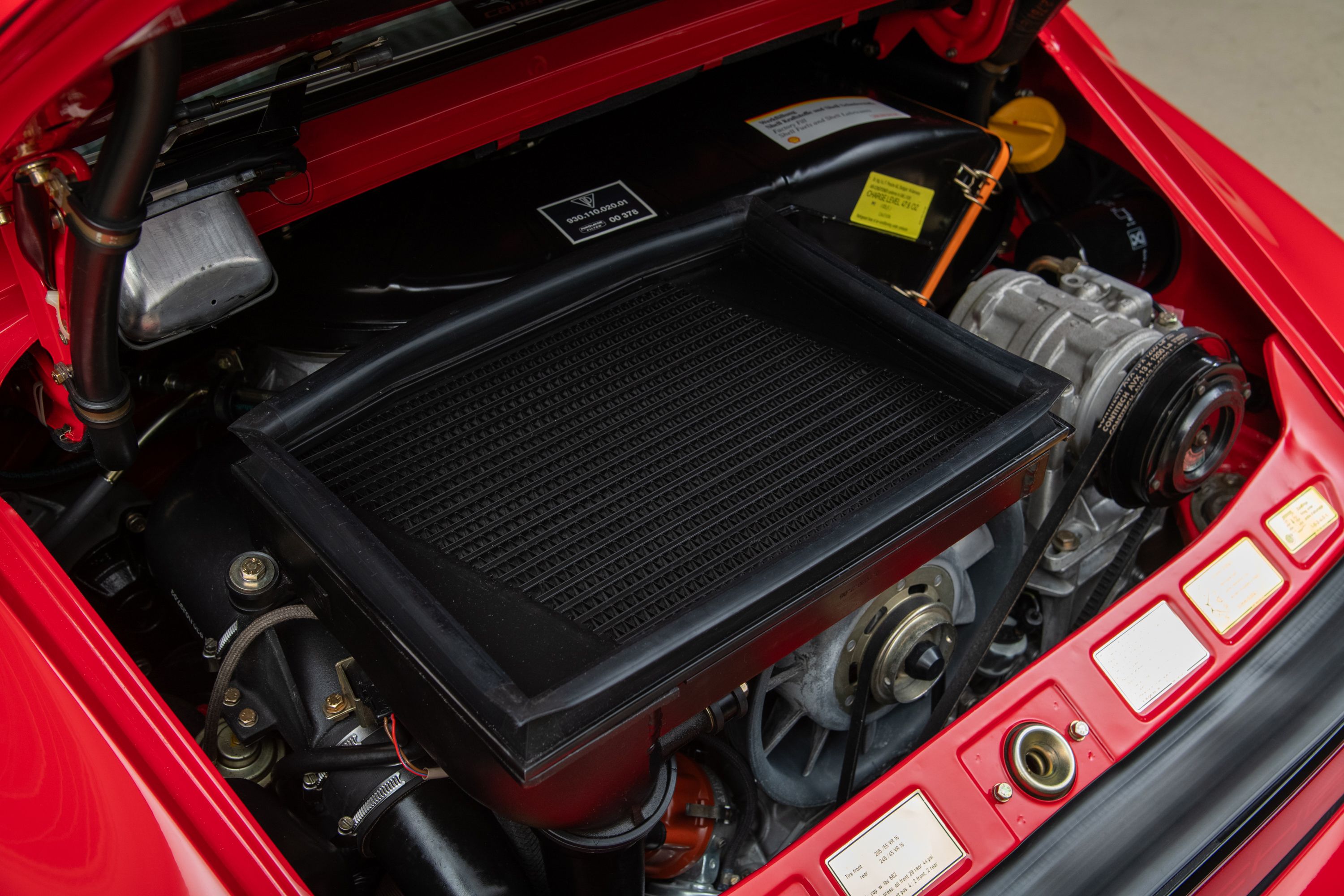 Used 1988 Porsche 911 Turbo Coupe RWD image 36