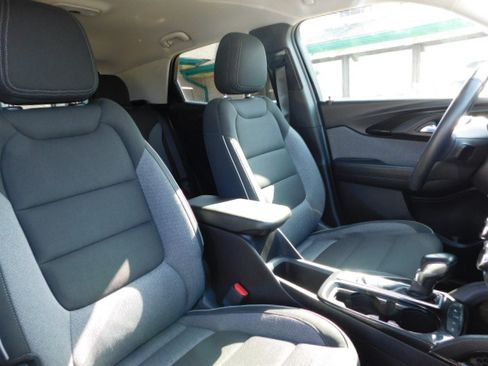 Used 2023 Chevrolet TrailBlazer LT image 27