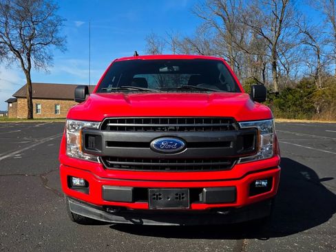 Used 2019 Ford F150 XLT image 2