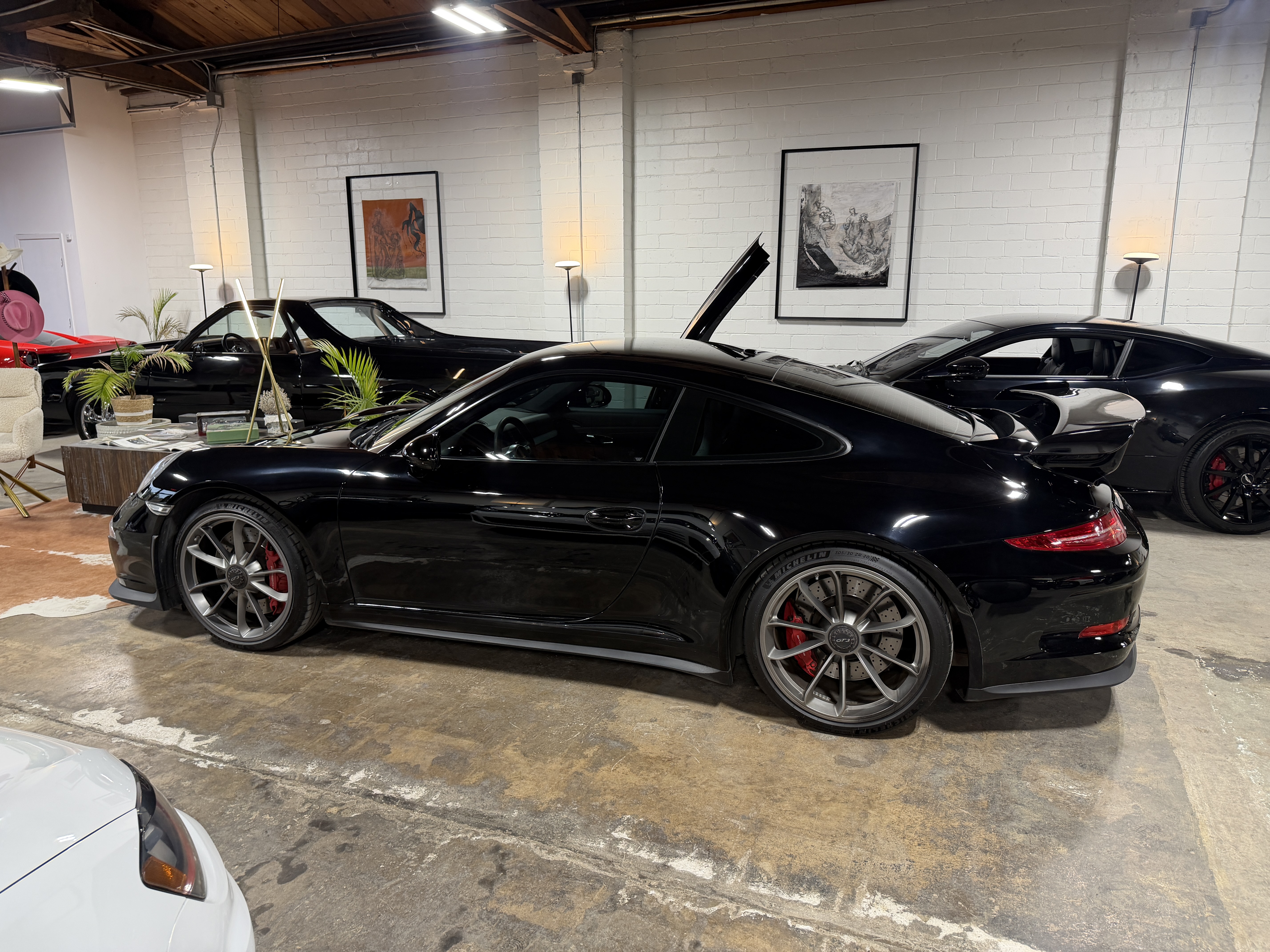 Used 2015 Porsche 911 GT3 Coupe RWD image 10