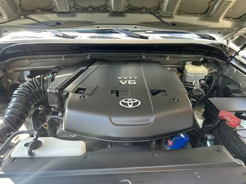 Used 2007 Toyota FJ Cruiser image 18