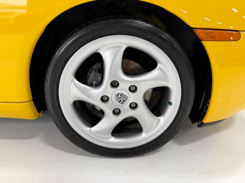 Used 2000 Porsche Boxster image 6