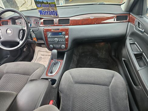 Used 2010 Chevrolet Impala LT image 8