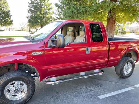 Used 2003 Ford F250 Lariat image 5