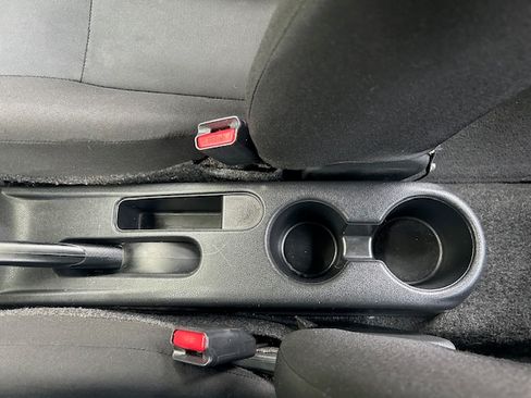 Used 2018 Nissan Versa 1.6 S Plus FWD image 17