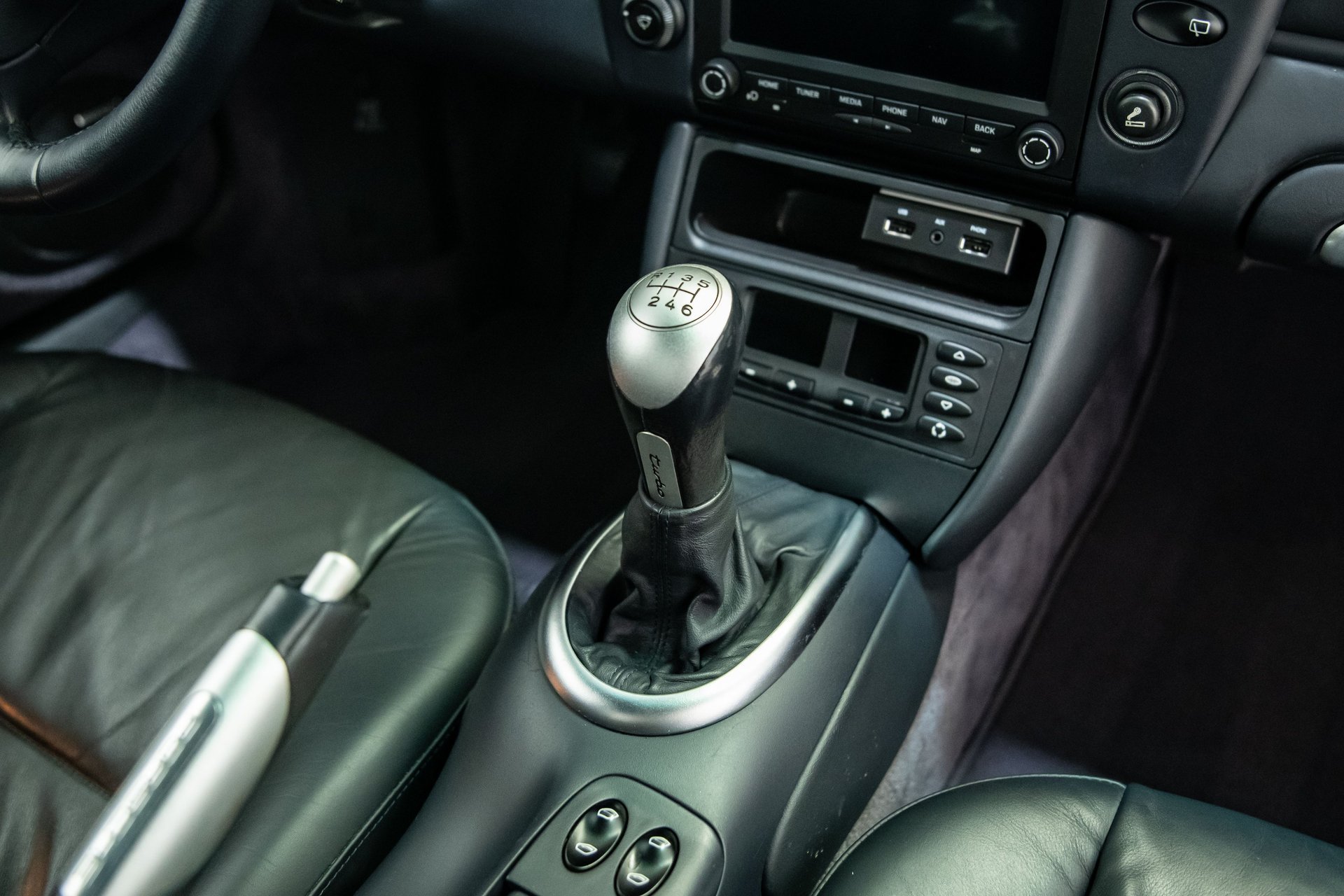 Used 2003 Porsche 911 Turbo AWD/4WD image 33