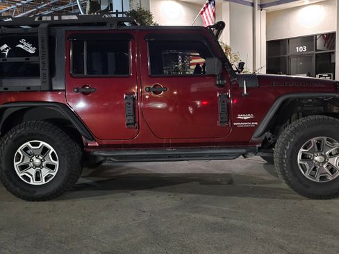 Used 2007 Jeep Wrangler Unlimited Sahara Backcountry image 3