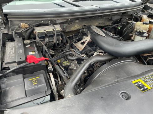 Used 2004 Ford F150 XLT image 12