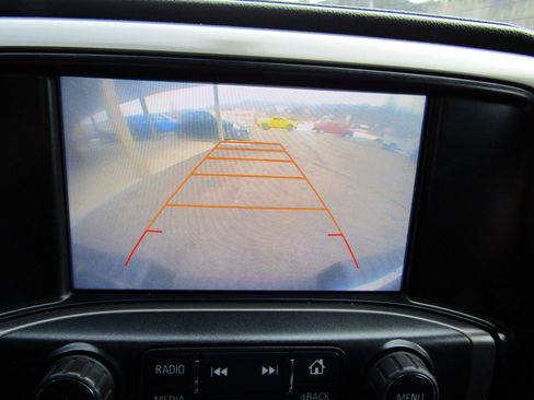 Used 2016 GMC Sierra 1500 SLE image 19