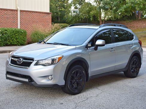 Used 2014 Subaru XV Crosstrek 2.0i Premium image 2