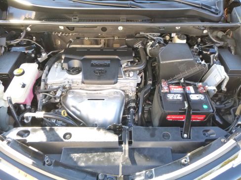 Used 2016 Toyota RAV4 XLE image 27