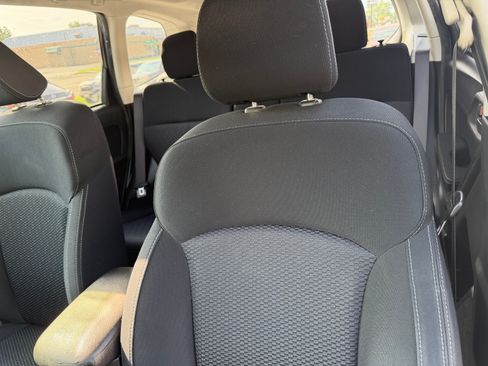 Used 2014 Subaru Forester 2.5i Premium AWD/4WD image 11