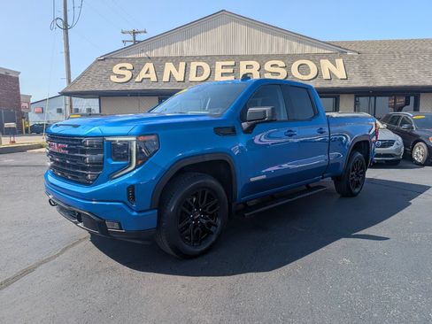 Used 2023 GMC Sierra 1500 4x4 Crew Cab Elevation image 1