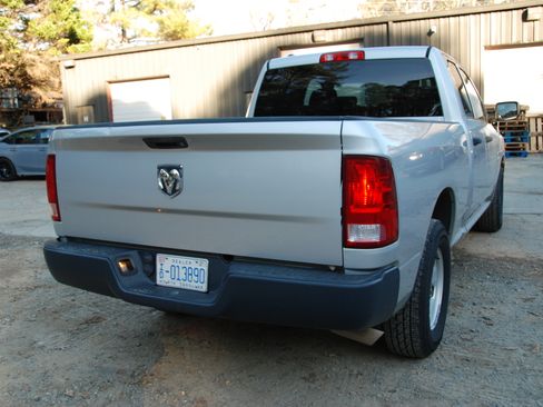 Used 2016 RAM 1500 2WD Quad Cab ST image 6