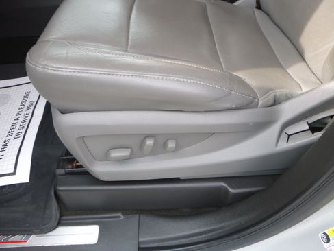 Used 2017 Chevrolet Silverado 1500 LTZ Z71 image 18