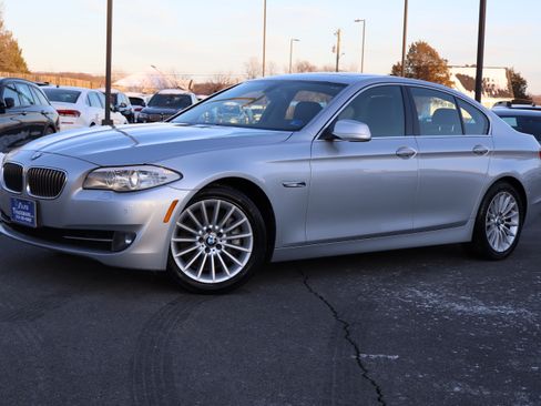 Used 2013 BMW 535i xDrive image 2