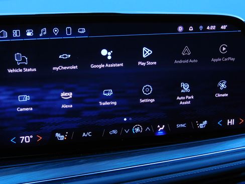 Used 2025 Chevrolet Suburban Z71 image 5