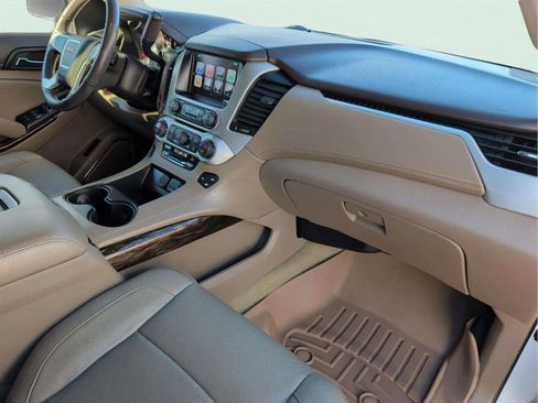 Used 2018 GMC Yukon XL SLT image 26