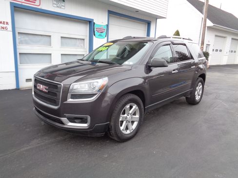 Used 2014 GMC Acadia SLE image 1