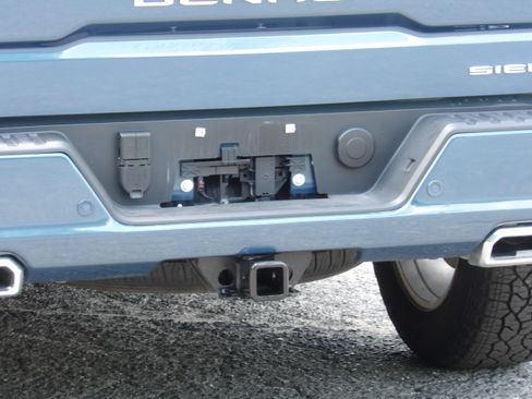 Used 2026 GMC Sierra 1500 4x4 Crew Cab Denali image 16