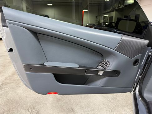 Used 2005 Aston Martin DB9 RWD image 17