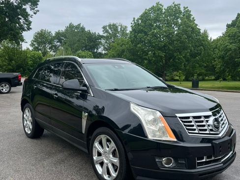 Used 2014 Cadillac SRX FWD Premium image 2