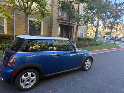 Used 2009 MINI Cooper Hardtop FWD image 6