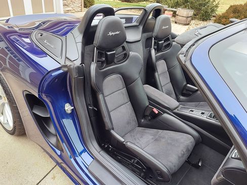 Used 2020 Porsche 718 Boxster Spyder image 38