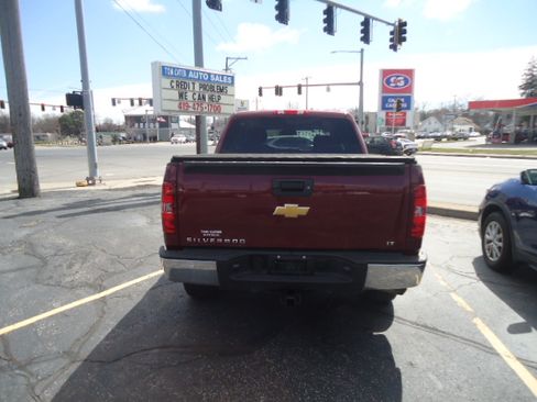 Used 2013 Chevrolet Silverado 1500 LT image 2