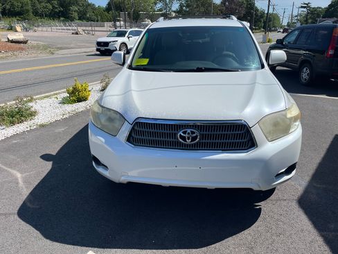 Used 2008 Toyota Highlander 4WD Hybrid image 2