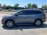 Used 2017 Honda Pilot Touring image 3