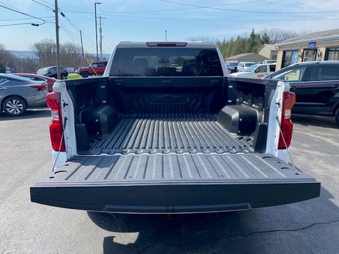 Used 2023 Chevrolet Silverado 1500 Custom AWD/4WD image 12