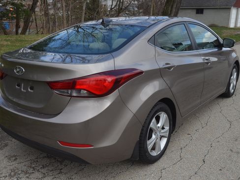 Used 2016 Hyundai Elantra Value Edition image 5