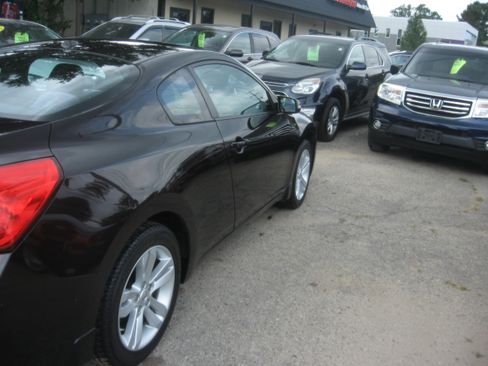 Used 2012 Nissan Altima 2.5 S Coupe FWD image 5