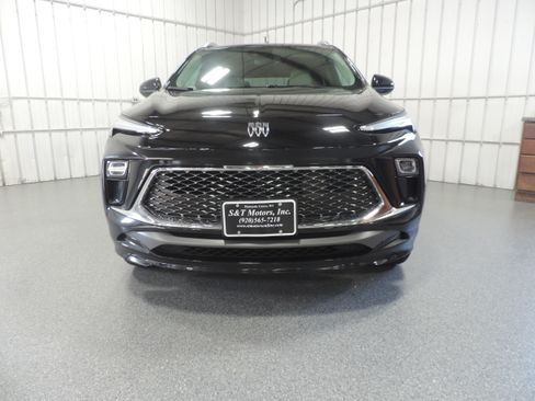 Used 2024 Buick Encore GX Avenir image 5